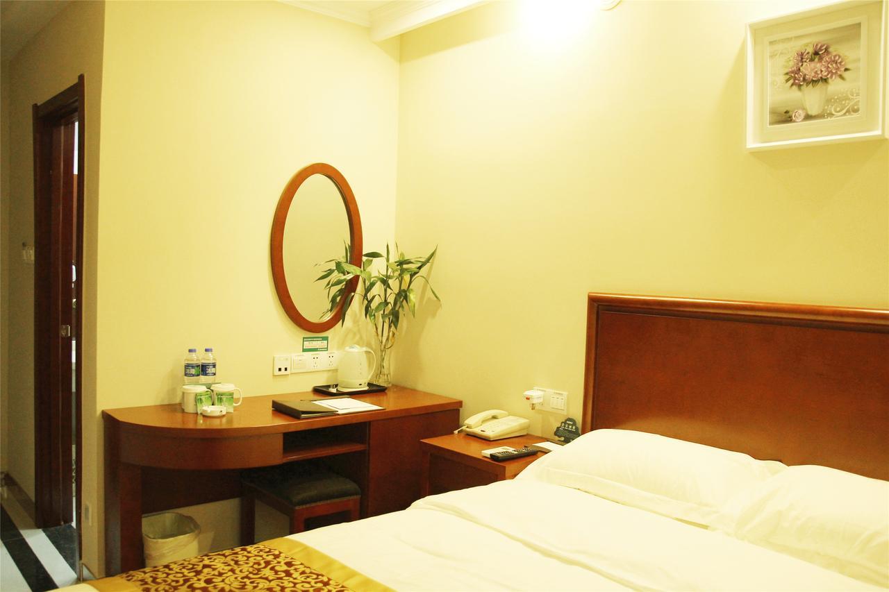 Greentree Inn Shanghai Gucun Park Express Hotel Exteriör bild